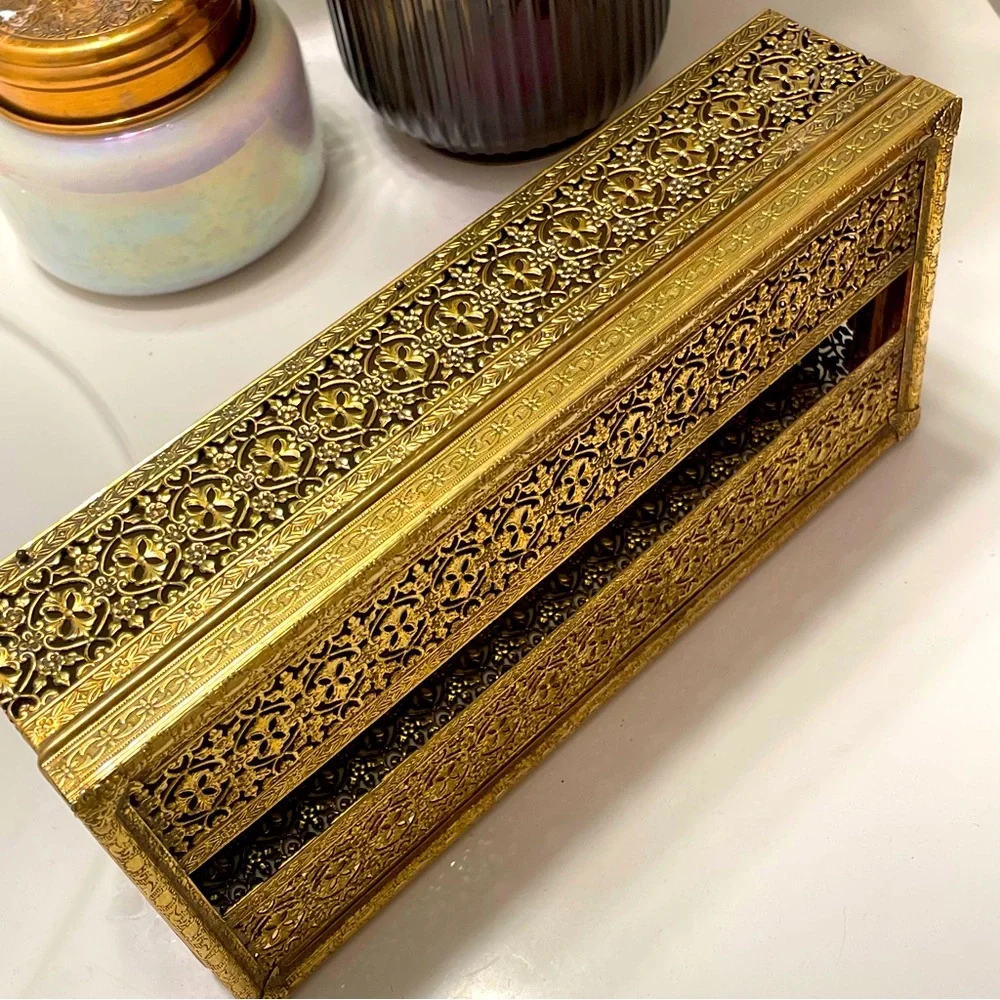 Vintage Tissue Box Holder Gold Filigree Hollywood Regency Metal